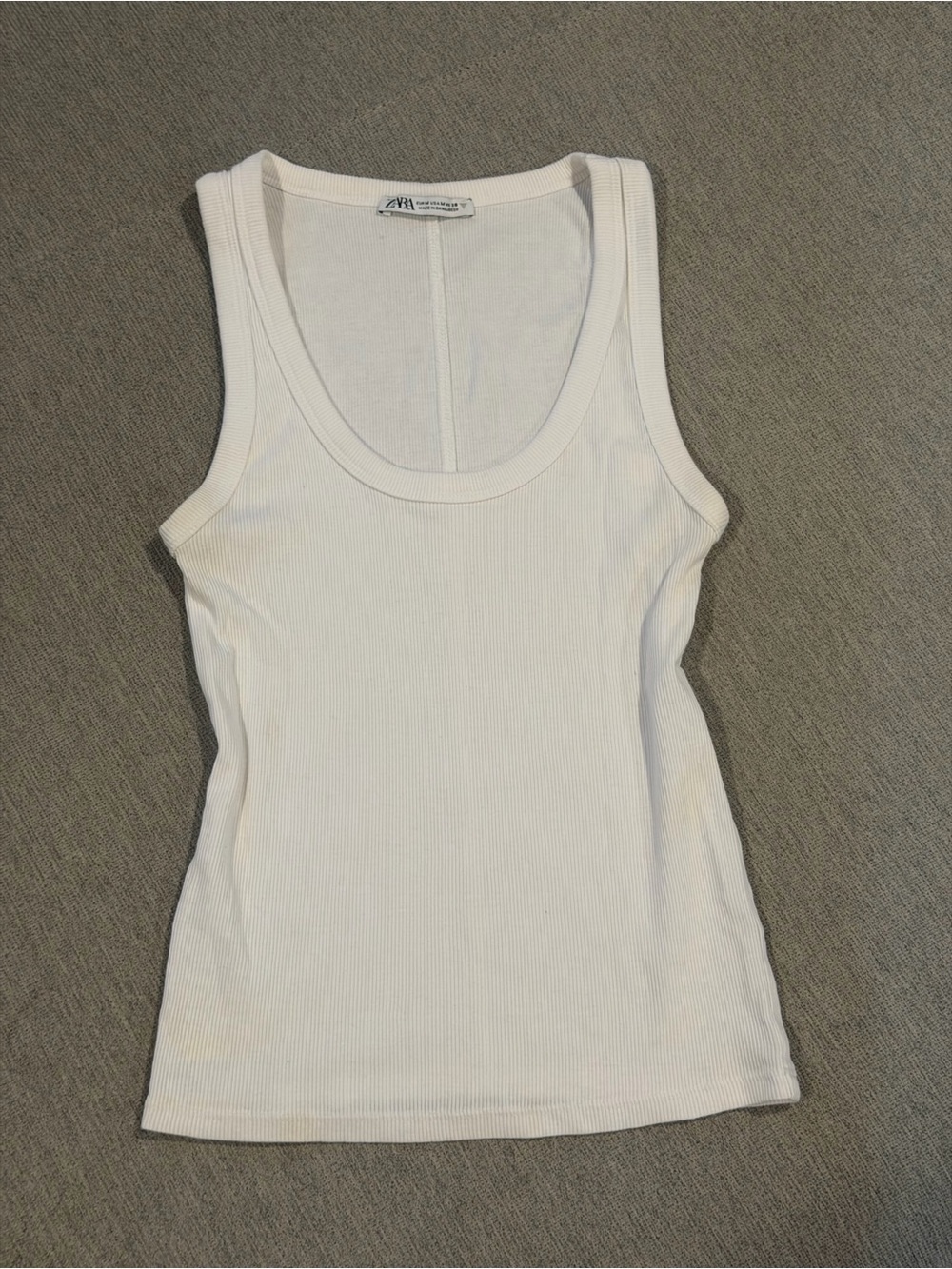 Zara White Ribbed Tank — Scoop Neck - Picture 3 of 4